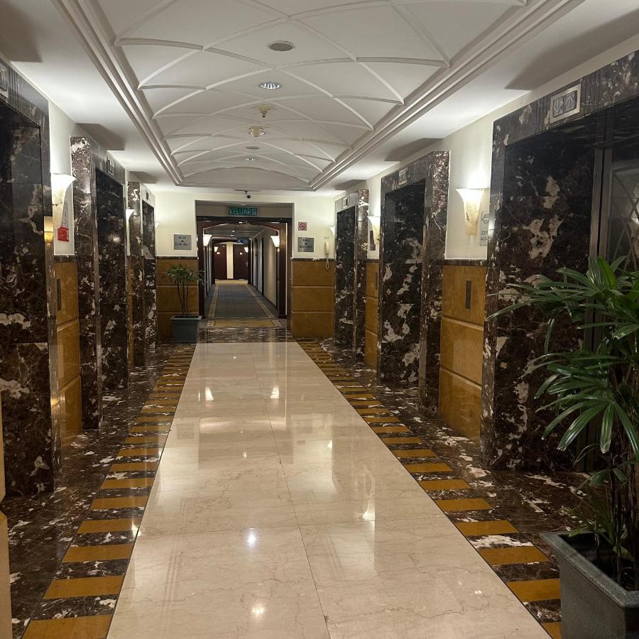 Peak Suites At Times Square Kuala Lumpur Luaran gambar